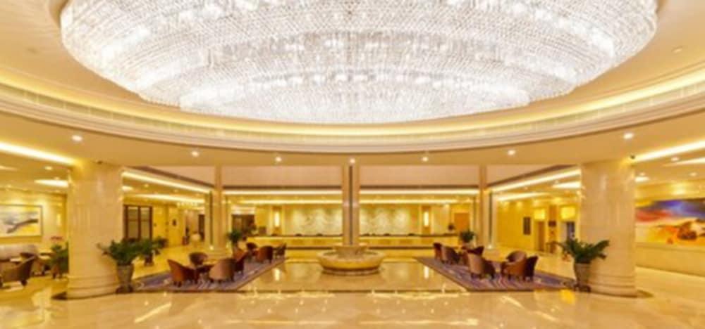 Haili Garden Hotel Guangzhou Exteriör bild
