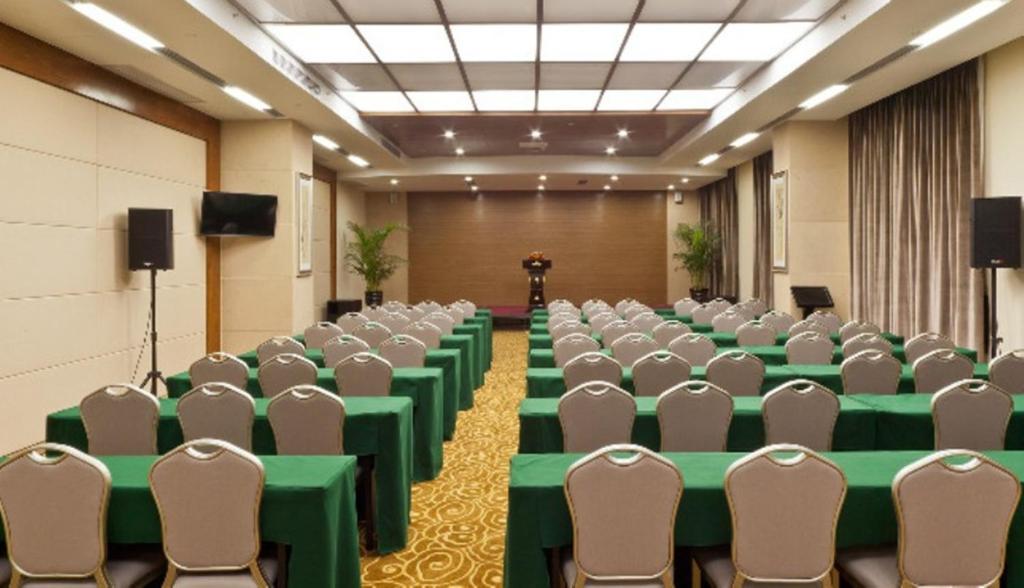 Haili Garden Hotel Guangzhou Exteriör bild