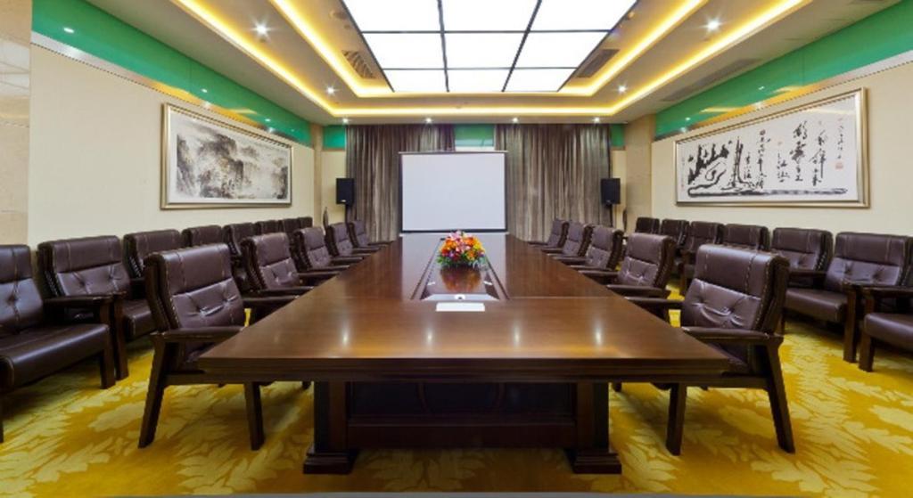 Haili Garden Hotel Guangzhou Exteriör bild